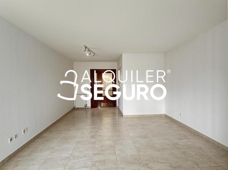 Foto 88797126-362e-4236-bf5f-82b8c7378955. Location appartement avec chauffage parking dans Villanueva de la Cañada Villanueva de la Cañada