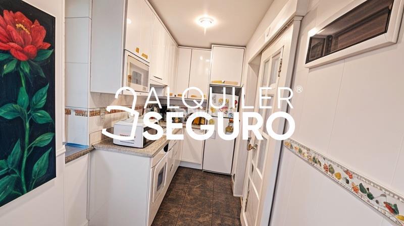 Foto 878f6c64-89c2-4a9f-9363-02235e22f2cd. Rent flat with heating in Hispanoamérica-Bernabéu Madrid