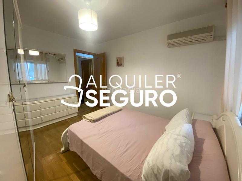 Foto 4ff22f93-8d1e-4f42-8983-94bd7656e3d0. Miete etagenwohnung in Entrevías Madrid