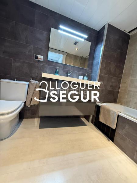 Foto 2ecdbfbd-f9b2-4585-ab22-8dd6afcf20b7. Affitto appartamento con riscaldamento parcheggio in Pineda de Mar