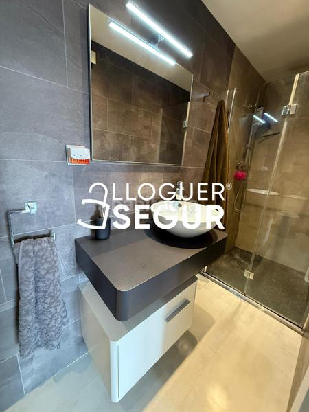 Foto ec26d20f-9112-4313-ba5a-e1a3d9caef36. Location appartement avec chauffage parking dans Centre Pineda de Mar