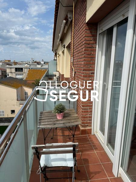 Foto 1a136772-d09a-4c00-9678-644bb196415d. Rent flat with heating parking in Centre Pineda de Mar