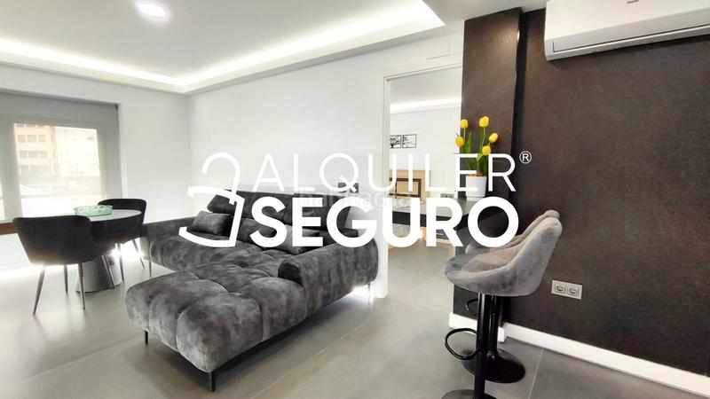 Foto 1a4204b9-3f54-4a5d-b17c-78749800fa61. Alquiler estudio  av. ramón y cajal valencia en Catarroja