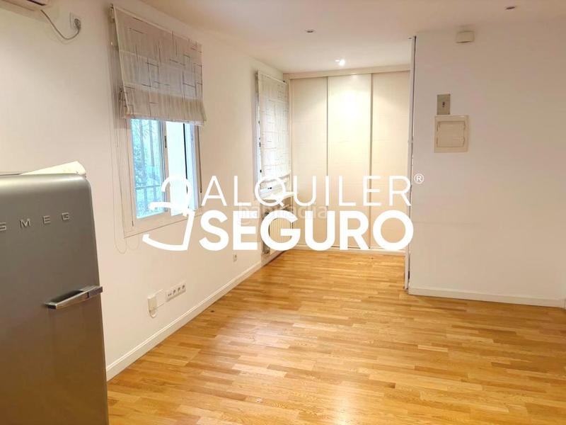 Foto 3a96aafc-d2e1-4b82-9814-03fb41d31546. Rent flat with heating in Concepción Madrid