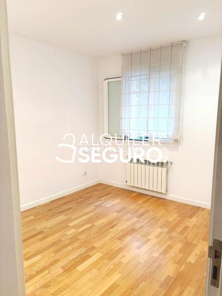 Foto 44d58240-3f91-420d-b49f-08ac499eabcf. Rent flat with heating in Concepción Madrid