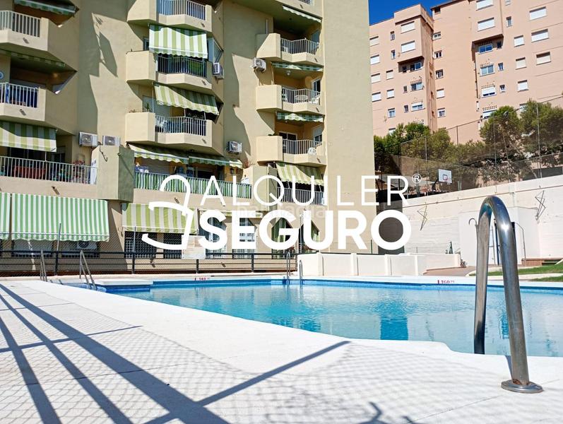 Foto 895da925-d4a0-4758-9a65-d488fc1bc513. Affitto appartamento con parcheggio piscina in La Cala del Moral Rincón de la Victoria