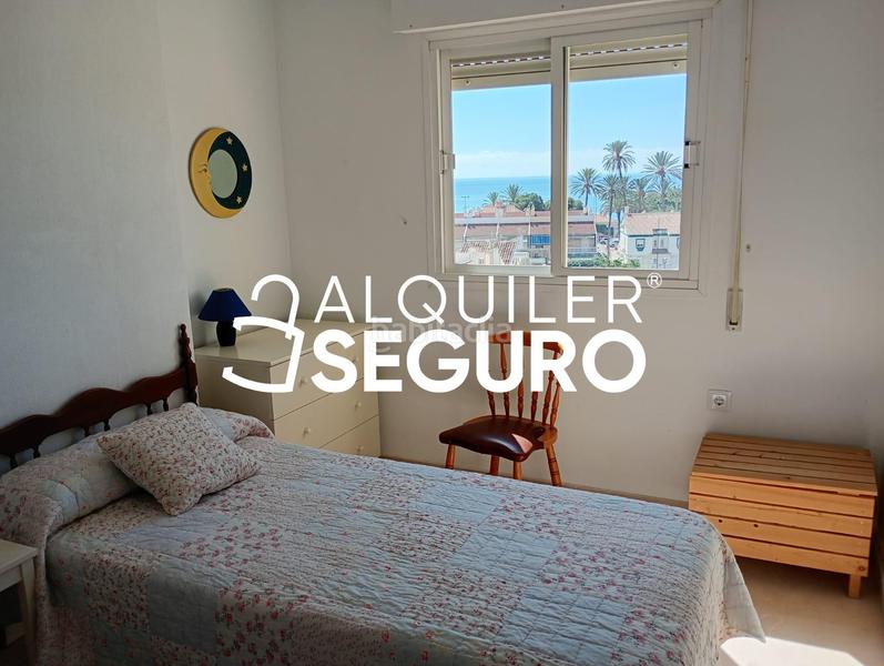 Foto 086997af-2782-4df6-abbd-2f1398a8434e. Location appartement avec parking piscine dans La Cala del Moral Rincón de la Victoria