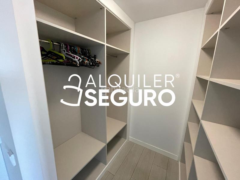 Foto 8f65399f-342a-4412-8ba8-66d543fc1908. Location appartement avec chauffage parking piscine dans Alcobendas