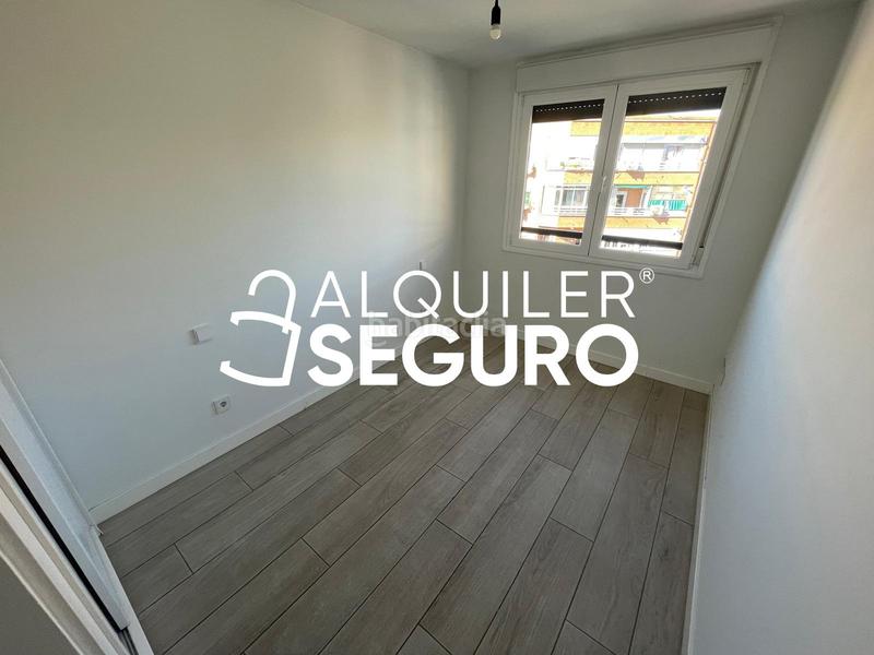 Foto 960b833c-049c-435e-aa9a-5ec8b4af4a63. Location appartement avec chauffage parking piscine dans Alcobendas