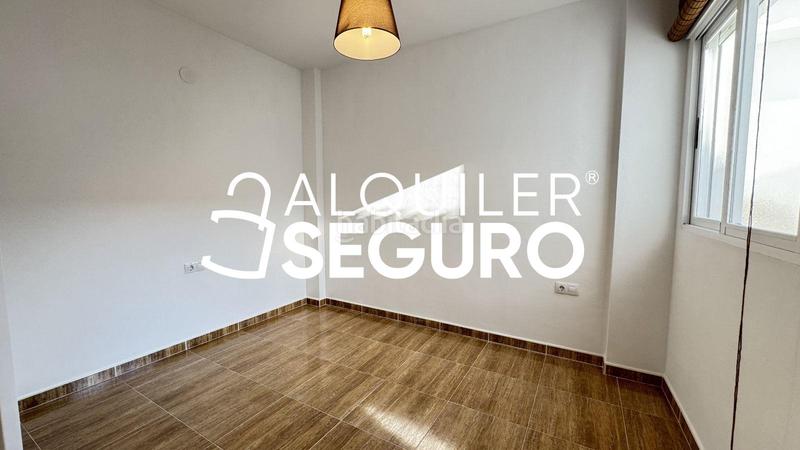 Foto 7a6c4587-e48e-4f57-a2d0-53d236fe14f9. Alquiler piso  c jaén en Láchar