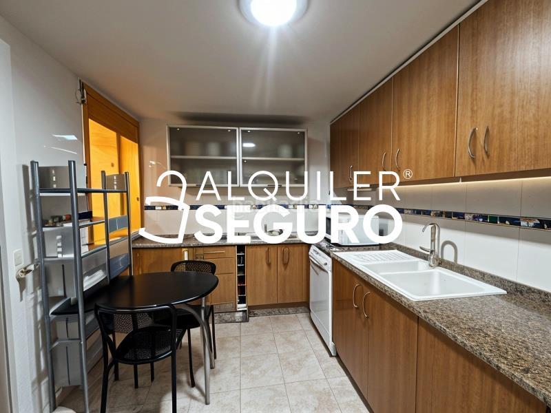 Foto 60dcd40a-5e37-43d7-9bfb-1bf857fcc1f6. Alquiler piso  pl. ina en El Molí Torrent