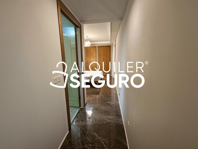 Foto bd7db86d-a401-4de7-be12-680cdb0a8ad8. Alquiler piso  pl. ina en El Molí Torrent