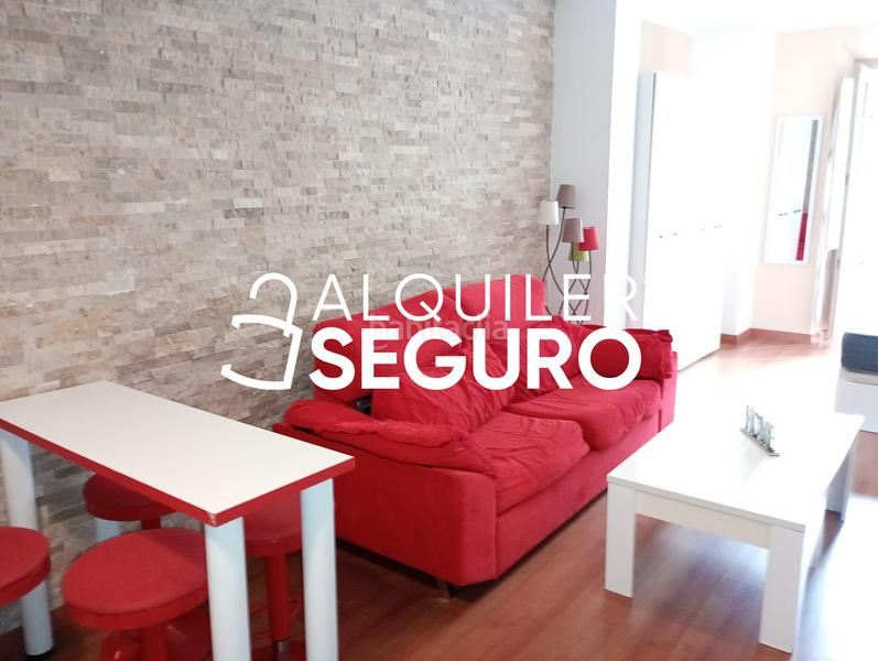 Foto 08db8f9b-2686-4cf0-a548-d954f6bf35fa. Rent studio in La Goleta - San Felipe Neri Málaga