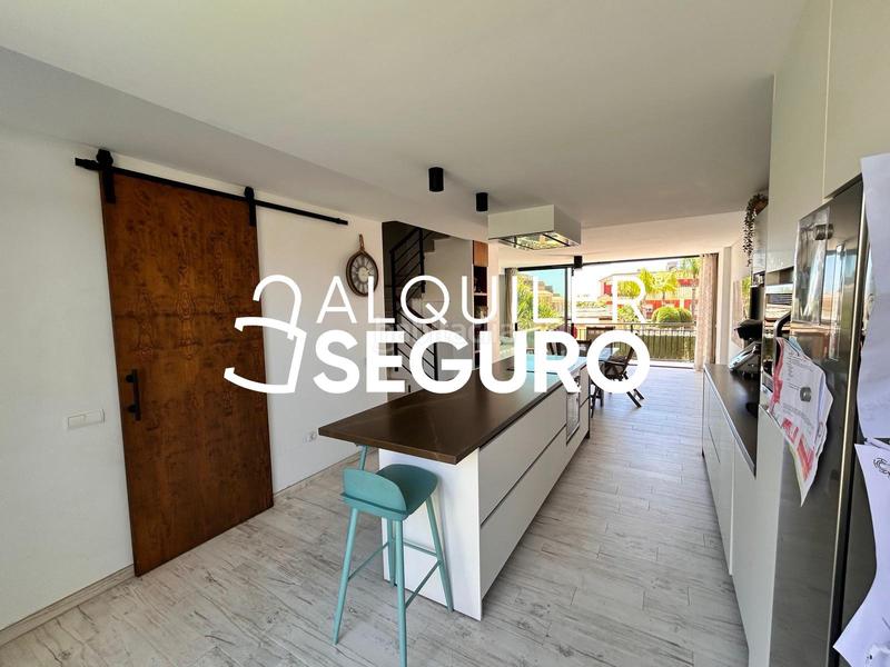 Foto 709986a2-21f4-49d8-affa-8654a03591a0. Alquiler chalet  av. brisas del mar benajarafe en Chilches