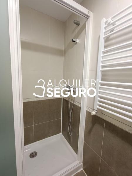 Foto 2199a9f2-3e39-418c-bc8e-c8ef1047cbed. Location appartement avec chauffage dans Butarque Madrid