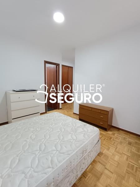 Foto e6d958b1-5bfc-4c91-acd4-b91e8d3a4765. Location appartement avec chauffage dans Butarque Madrid