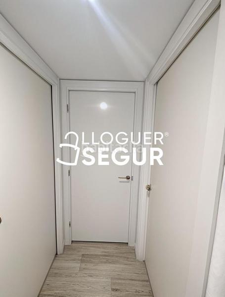 Foto 1f0a43a2-024e-471c-8973-d7587bab0f32. Location appartement avec chauffage parking piscine dans Cornellà de Llobregat