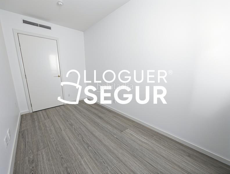 Foto 78c5e9fa-9e8d-413c-81de-93ebd70457a5. Location appartement avec chauffage parking piscine dans Cornellà de Llobregat