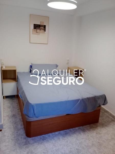 Foto 22b720ad-d210-4cd7-92d3-d08068f75486. Rent flat in Quintana Madrid