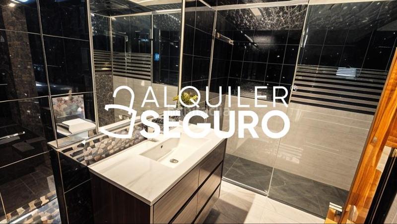 Foto 170ab1b5-d98a-4bf6-b385-14d5d01daf0c. Affitto chalet con parcheggio piscina in Las Almenas Tomares