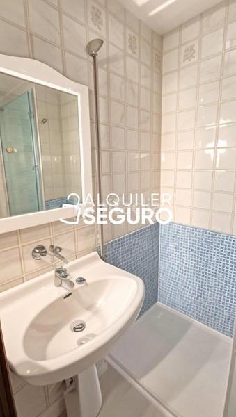 Foto f08b5985-a78c-45d6-92b4-eb3df521e563. Lloguer xalet amb aparcament piscina a Las Almenas Tomares