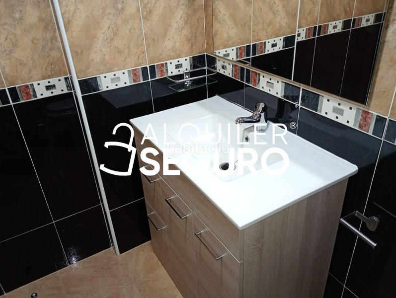 Foto 0090d934-7639-4eb1-8cbf-ed6305354041. Affitto appartamento in Conde de Ureña Málaga