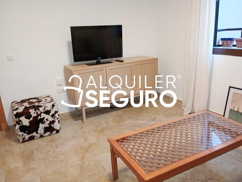 Foto 7ee469c7-0fbf-4acb-a78c-09a000bb6409. Lloguer pis a Conde de Ureña Málaga