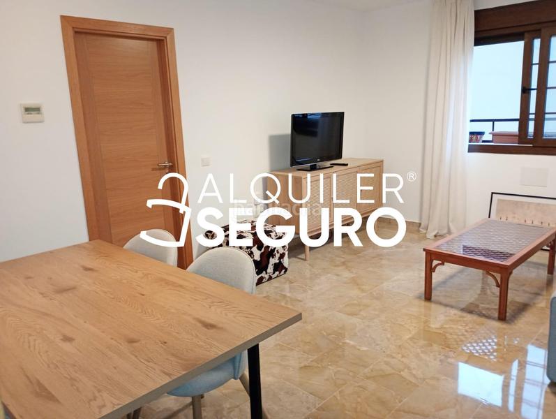 Foto cea922c2-92f5-4be0-a8ab-7b46594f9050. Location appartement dans Conde de Ureña Málaga