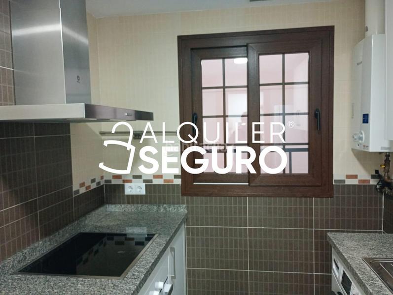 Foto b51b9d82-d090-4b0a-9faf-3612bdf0a4bf. Miete etagenwohnung in Conde de Ureña Málaga