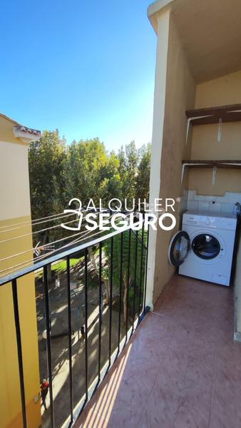 Foto f1bfe693-6fa4-41ba-b8fb-43260019d69c. Alquiler piso  c francisco valldecabre en El Mercado Manises