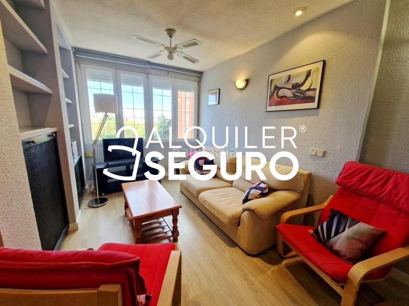 Foto a0e38da3-4e28-4821-ae5c-3828ee828a39. Rent flat with heating in El Soto Móstoles