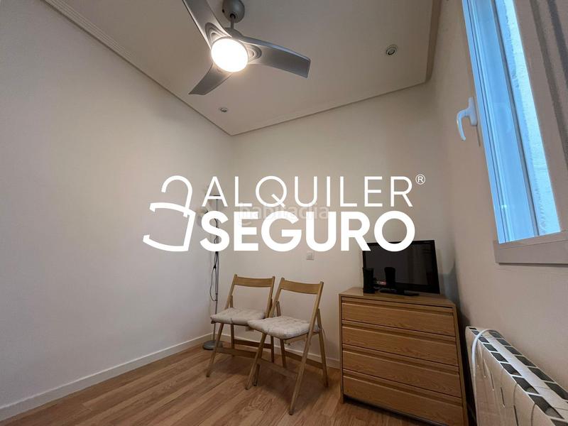 Foto 1661b0c0-5628-4f6c-bb32-ef443c041f1d. Alquiler piso  c enrique velasco en Numancia Madrid