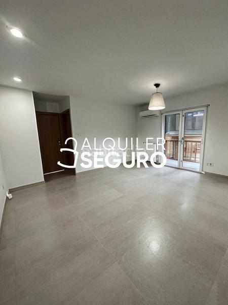 Foto 5fca0d94-1b4e-4c47-bc6d-772318bad1f1. Rent flat with heating in Suroeste - Zona Hospital Móstoles