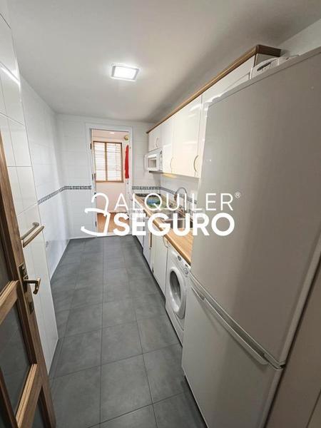 Foto 1d230add-7b0d-407d-8895-b28efc6789e2. Location appartement avec chauffage piscine dans Fresnos I y II Torrejón de Ardoz