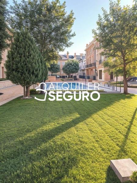 Foto c834678e-4d9d-4a8a-a8d3-5ce14f45a695. Location appartement avec chauffage piscine dans Fresnos I y II Torrejón de Ardoz