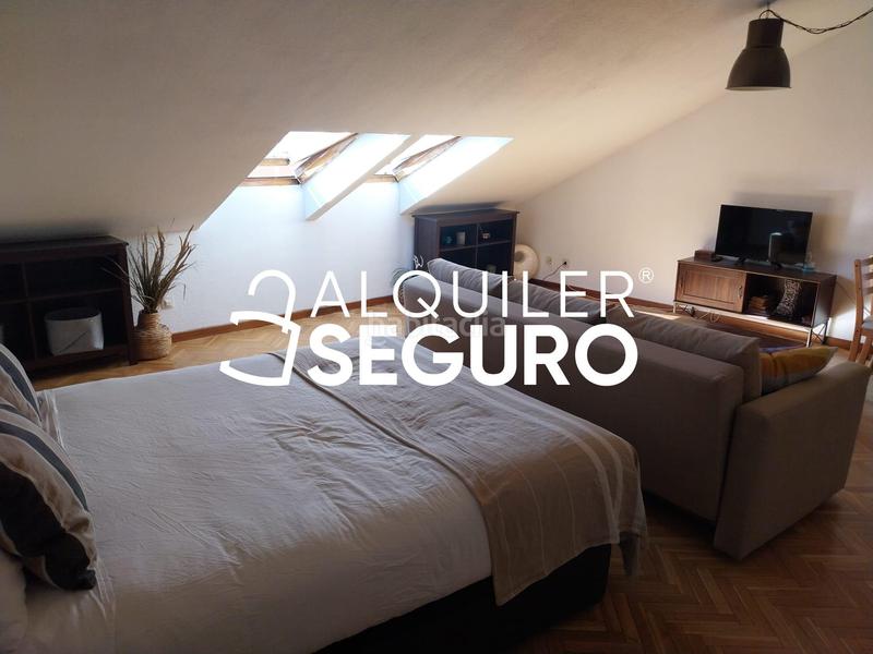 Foto 8e1c7558-b3fc-4568-ad36-4ad268e31c83. Lloguer estudi amb calefacció a Embajadores-Lavapiés Madrid