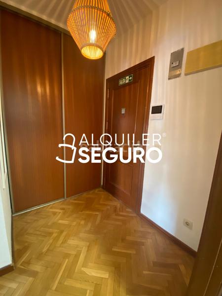 Foto 5bb5957c-e08b-405c-a1e9-cc6be9471b4c. Rent studio with heating in Embajadores-Lavapiés Madrid