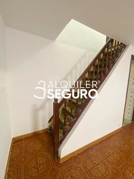 Foto 13be4da4-d316-4a71-9970-875daf7ea760. Alquiler chalet  c peñarroya en Entrevías Madrid