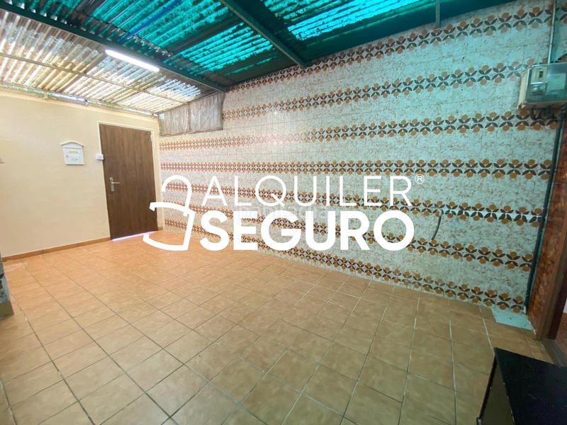 Foto ec7833da-e921-4e16-ab4b-f38c91eae86e. Rent chalet in Entrevías Madrid