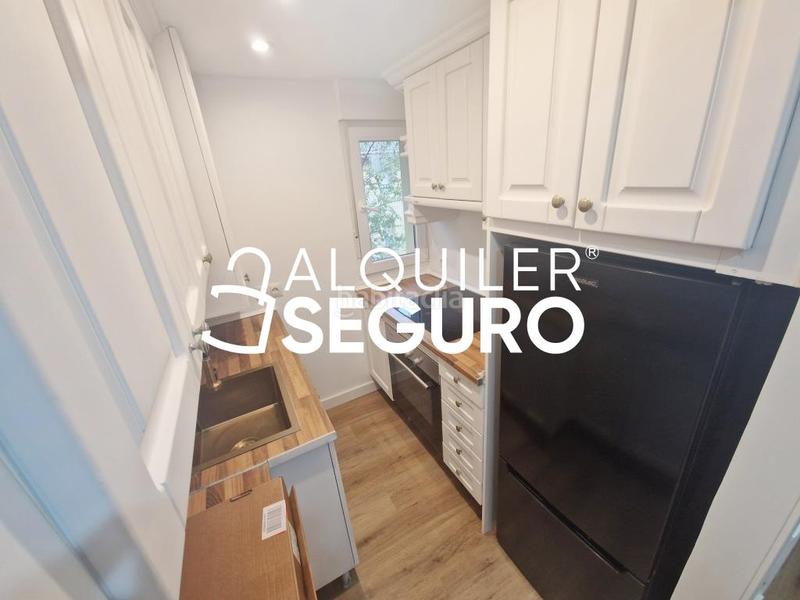 Foto 1c5b9153-ebaa-4d2e-9c1c-5c54606af676. Miete etagenwohnung mit heizung in Simancas Madrid
