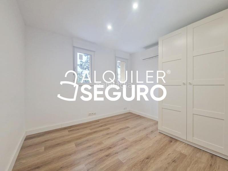 Foto 27d82641-4357-4fa9-bc56-1ecbdfad7f48. Rent flat with heating in Simancas Madrid