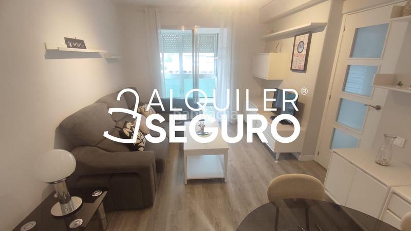 Foto c49186b8-d124-4dc5-aa86-8ab6c3d7a667. Rent flat with heating in Peñagrande Madrid