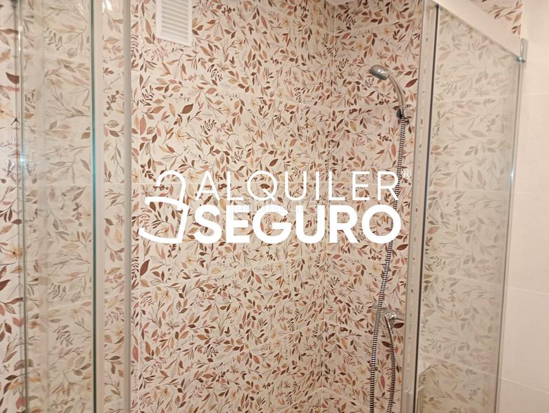 Foto 847b229d-554b-4b9e-bf1c-41b309ebb0e5. Location appartement dans Parque Ayala - Jardín de la Abadía - Huelín Málaga