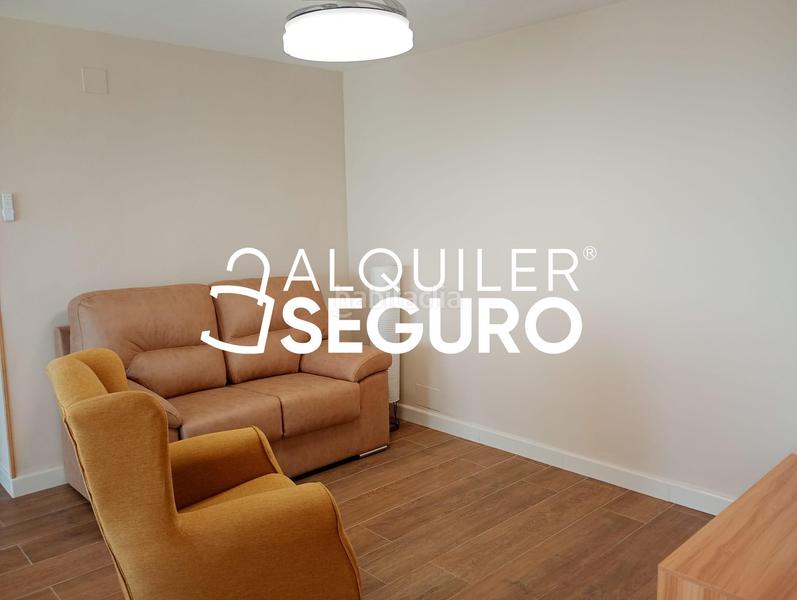 Foto e6f991ec-6863-4a43-98fa-2320e792b5b7. Miete etagenwohnung in Parque Ayala - Jardín de la Abadía - Huelín Málaga