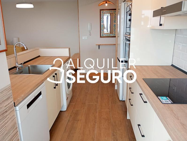 Foto 15f630ff-123b-4d13-9f31-0bd07ed49684. Rent flat in Parque Ayala - Jardín de la Abadía - Huelín Málaga