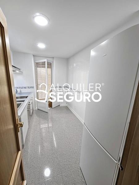 Foto c602a929-b1bc-42c7-9349-583b27ba3a2e. Location appartement avec chauffage parking dans Centro Torrejón de Ardoz
