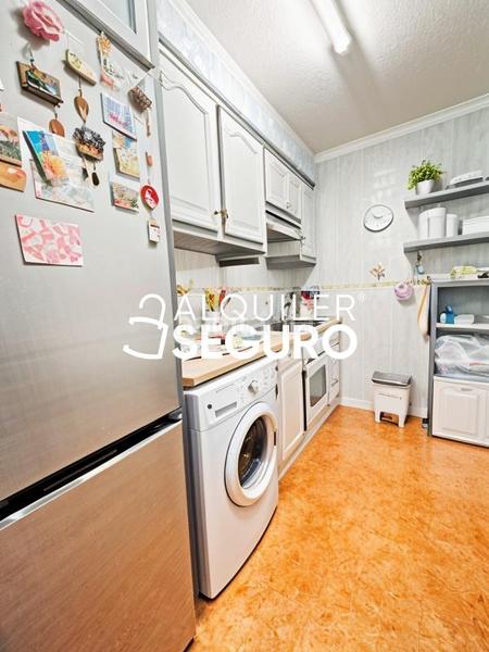 Foto 39a4040f-9e4f-47c8-806a-435b64ac5c4b. Alquiler estudio  c bisbe serra benicàssim en Benicasim / Benicàssim