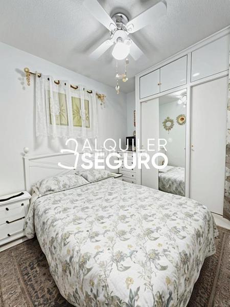 Foto 6e6d263a-804f-4702-9287-4ec8a29aa896. Rent studio with heating pool in Voramar Benicasim / Benicàssim