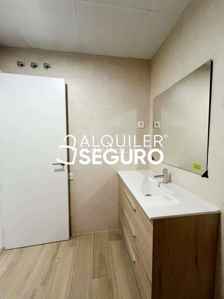 Foto d3fa12f7-64a5-49e9-9bfe-14b0ac1ee18b. Alquiler piso  c pedro del campo en Chorrillo Alcalá de Henares