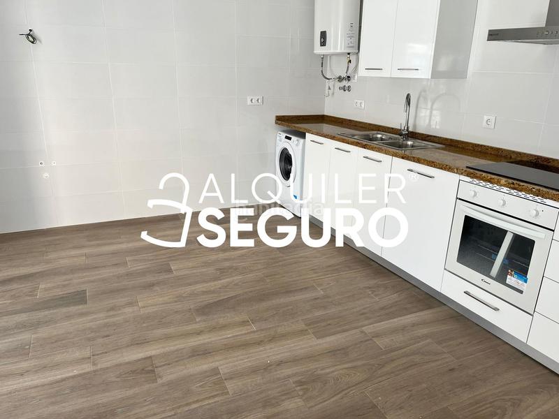 Foto 5a6ba85d-d2ea-4361-a042-7ec737f3b372. Affitto appartamento in Los Castillejos - La Trinidad Málaga